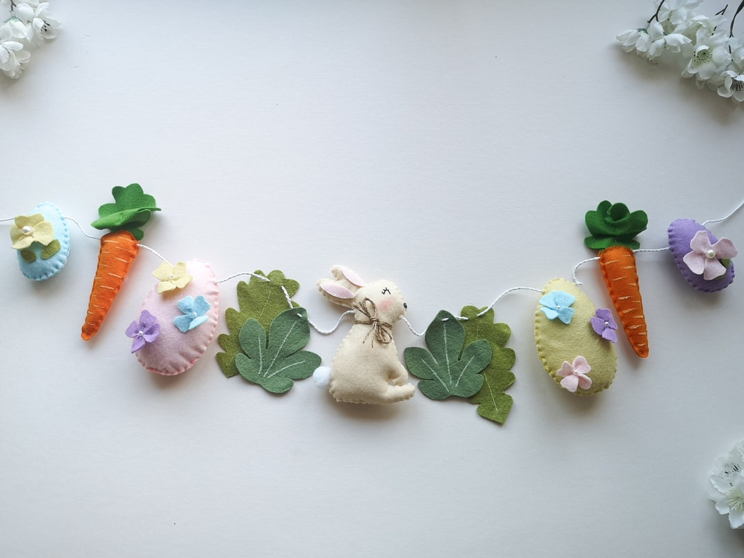 Easter Bunny Garland With Carrots, Felt Easter Egg Garland, Easter ...