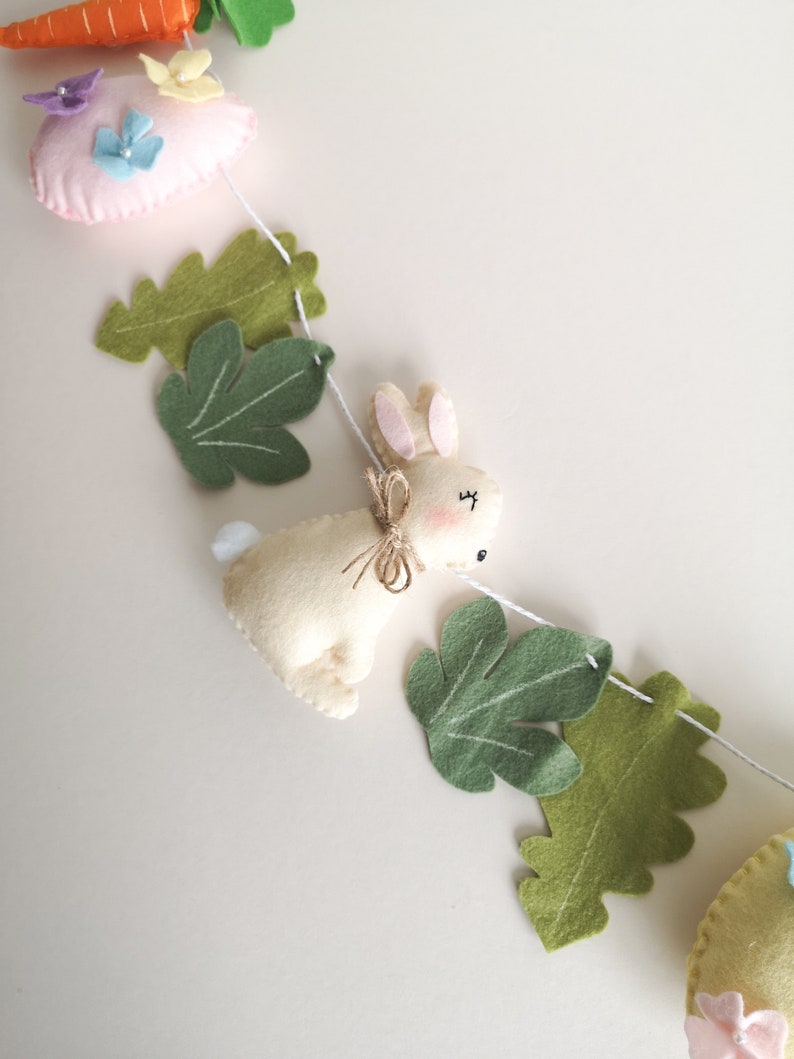 Easter Bunny Garland With Carrots, Felt Easter Egg Garland, Easter ...