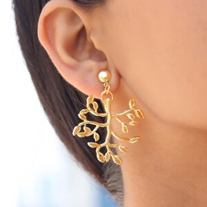 Golden Leaf Earrings
