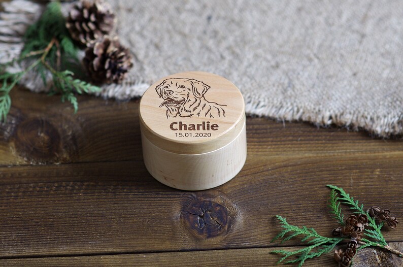 Funeral urn for animals Wooden Urn with magnet. Custom portrait of dog on the urn Dog urn Cremation urns for pet ashes
