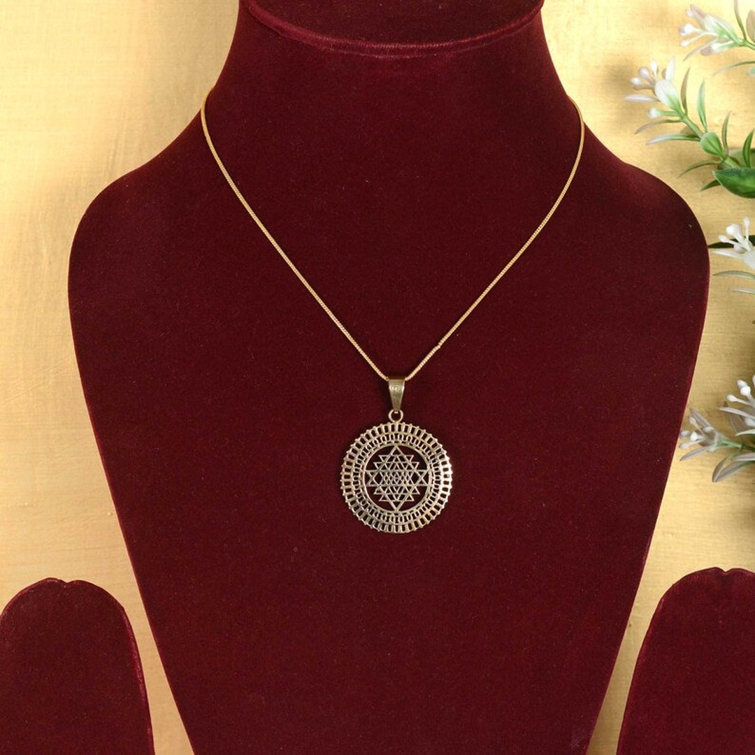 Sacred Mandala Yantra Charms, Mandala Pendant, Sacred Geometry Necklace ...