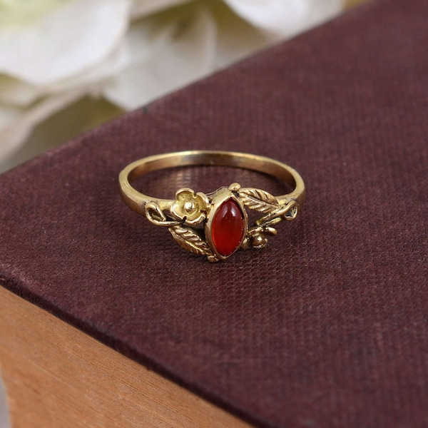 Dainty Carnelian Ring, Genuine Carnelian Ring, 18k Gold Carnelian Ring, Floral Ring, Gold Floral Ring, Minimalist Ring, Boho Gold Ring