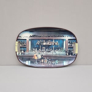 Vintage dienblad met de afbeelding van een bar, jaren &#39;70