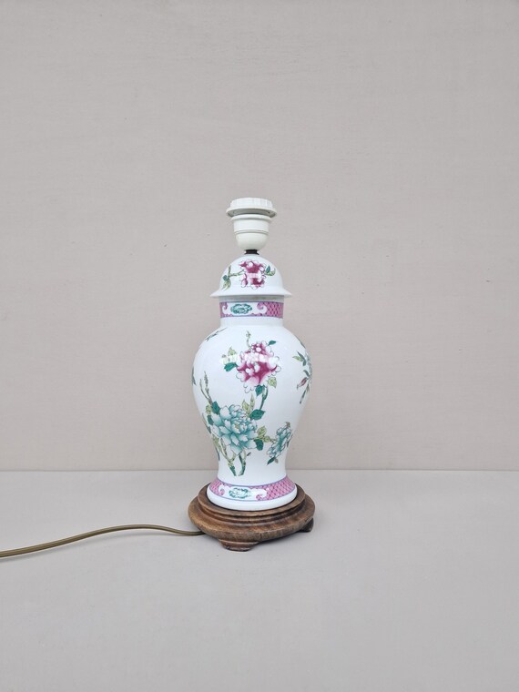 Vintage lampenvoet vervaardigd uit porselein door De Limoges, Frankrijk