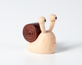 Sena Carved Wooden Little Explorer Snail, Home Decor, Sculpture Ornaments, Animal Decor, Handcrafted, Customize, Handmade Gift, Wooden Toy