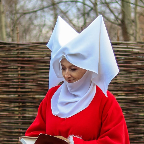 Hennin à cornes - Couvre-chef médiéval féminin - Casque du XVe siècle pour dame - Chapeau cône de princesse avec voile et guimpe