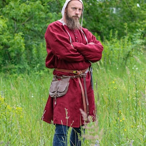 Medieval Men&#39;s Tunic - 100% Linen - Long Sleeve Shirt - Basic Historical Clothing For Reenactment, SCA & LARP Costume