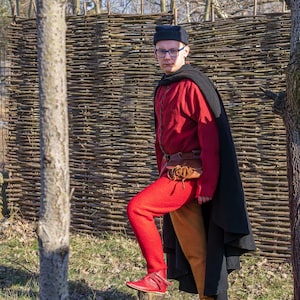 Doublet - 100% Linen - Medieval Clothing For Men - Authentic Historical Fashion - 14th & 15th Century - LARP, Reenactment - Medieval Costume