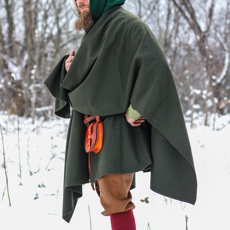 Medieval Ruana Viking Shawl - Wool Ruana - Wrap Cloak - Historical Celtic-inspired ...