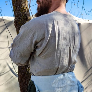 Herren-Leinenhemd Kleidung aus 100 % Leinen Vintage-Langarmhemd in Natur für den Sommer, mittelalterliches Reenactment, LARP Bild 5