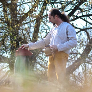 Herren-Leinenhemd Kleidung aus 100 % Leinen Vintage-Langarmhemd in Natur für den Sommer, mittelalterliches Reenactment, LARP Bild 3