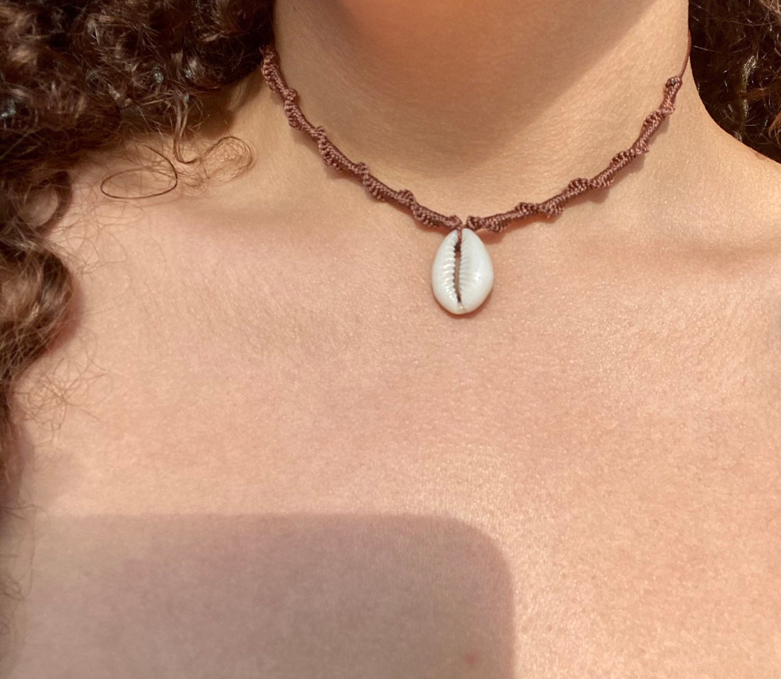 SHELL CHOKER/Shell Necklace // Adjustable Etsy