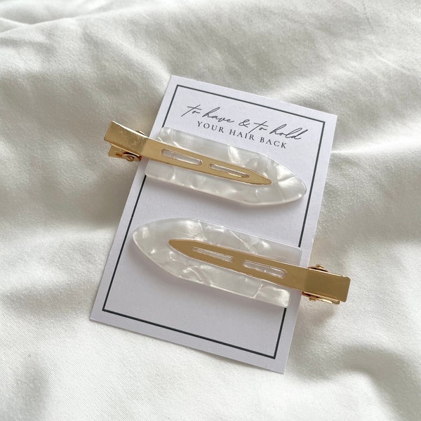 Bridesmaid and maid of honour gift ideas ~ to have and to hold your hair back | marble hair clips, white, rainbow | bridesmaids proposal