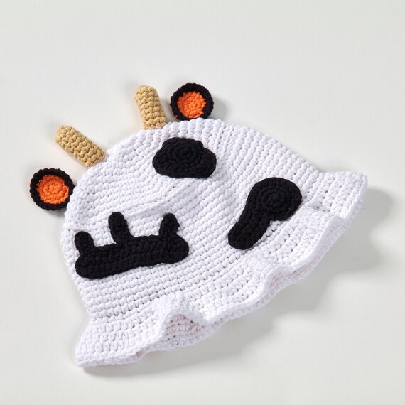 Mignon cow bucket hat crochet chapeau 