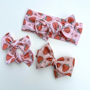 Spring Strawberries Big Bows, Headwraps & Knot Bow Pigtail Bows/Baby Girl/Summer/Nylon Headband/Alligator Clip/Newborn/Strawberry