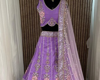 Indiase lehenga's voor vrouwen klaar om te dragen|feestbruiloftskleding lehenga choli Paarse lehenga voor vrouwen| Cadeau voor haar| Pakistaanse lehenga choli
