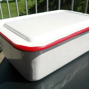 Vintage White & Red Enamelware Roaster Pan Large Farmhouse Kitchen Bakeware Container