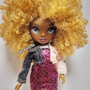 Rainbow High Daria Roselyn Customized