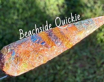 Beachside Quickie Dip Powder: Gold Glitter, Multicolored Foil, Snake Skin Texture