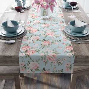 Vintage Roses Table Runner, Pink Rose Decor, Pastel Floral Table Runner, Spring Summer Kitchen Decor, Shabby Roses Decor, Shabby Chic Decor