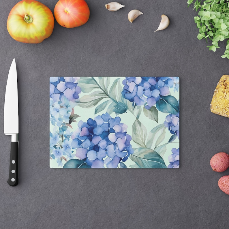 LuxiLilyDecor Cutting Board
