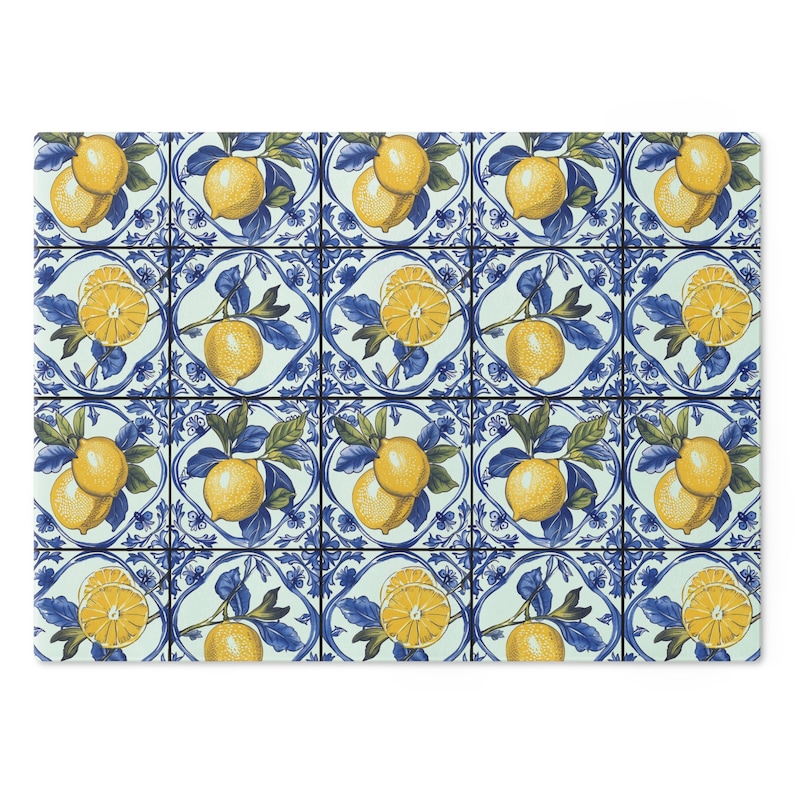 LuxiLilyDecor Glass Cutting Board - Thumbnail 2