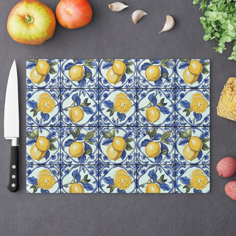 LuxiLilyDecor Glass Cutting Board
