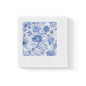 Chinoiserie Coined Napkins, Disposable Party Napkins, Blue and White Paper Napkins sets of 50 / 100, Floral Brunch Napkins, Cocktail Napkins