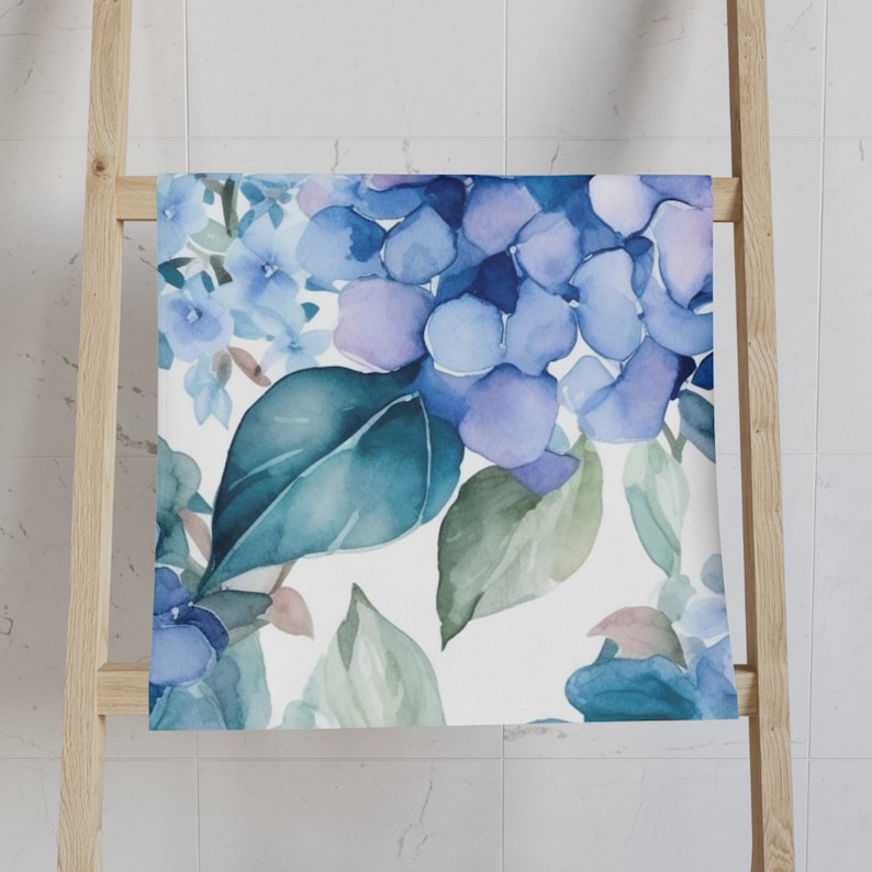 LuxiLilyDecor Hydrangea Hand Towel - Thumbnail 3