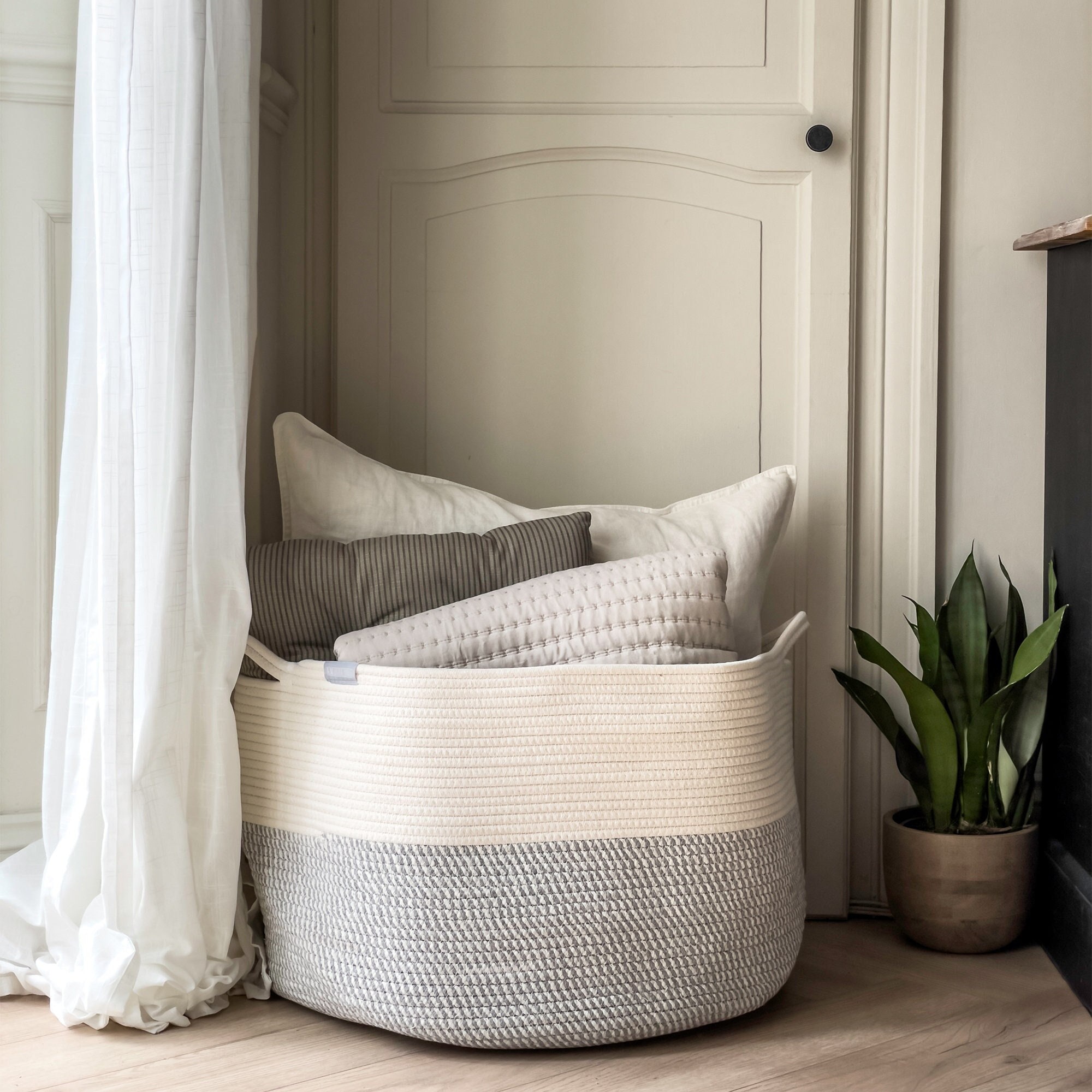 Grey best sale rope basket