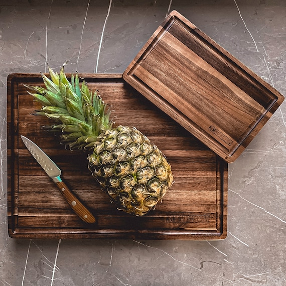 Acacia Wood Pineapple Chop Board