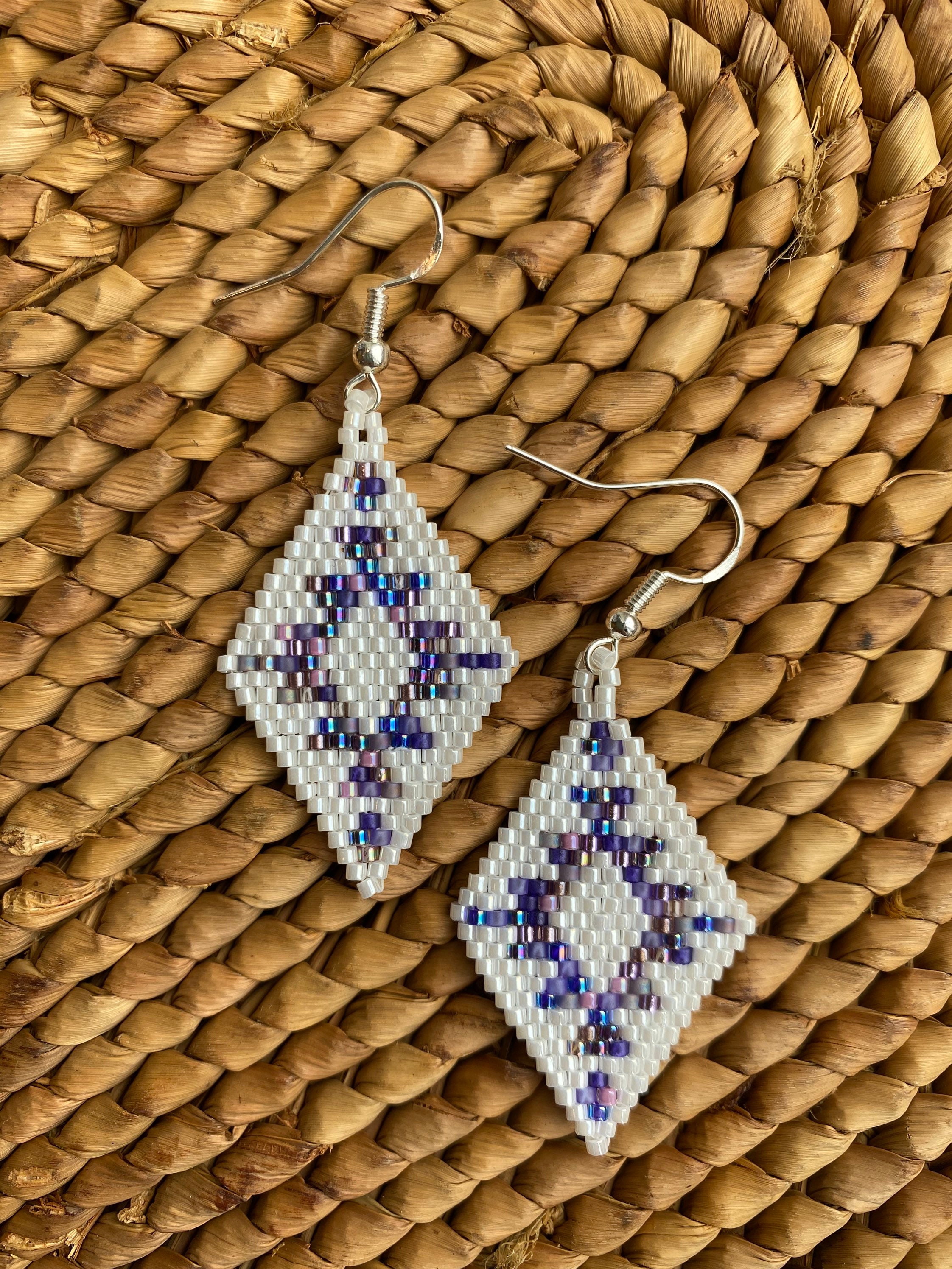 Diamond shaped beaded earrings hand weaved with miyuki delica Etsy