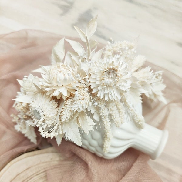 All White Boho Hair Comb/ Dried Flower Bridal Hair Comb/ Wedding Hairpiece with Pins/ Original Design Headdress/ Unique Bride Flower Crown.