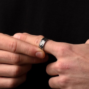 Silver Plant Ring for Men and Women, Patterned Band Rings, Silver Pattern Pinky Ring, Mens Engraved Jewelry, Personalised Minimalist Ring