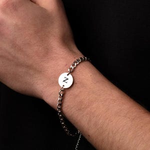 Personalisiertes Anfangssilberarmband für Männer und Frauen, persönliches Nachrichtenarmband, graviertes Buchstabenarmband, Silberschmuck, individuelle Geschenke