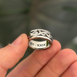 Heren gegraveerde zilveren plant bandring, heren, dames, unisex 8 mm stapelbare bandringen, gepersonaliseerde gepersonaliseerde aangepaste bandringen door verontwaardiging