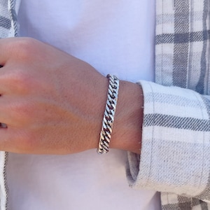 Silver 9mm Mens Bracelet | flat Curb Chain Silver bracelets | mens woman's bracelet | Curb Link Bracelet | Personalised Jewellery | Gifts