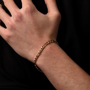 18K Gold Plated Figaro Bracelet, 5MM Personalised Gold Bracelet for Men and Women, Minimal Gold Chain Bracelet, Dainty Layering Bracelet,