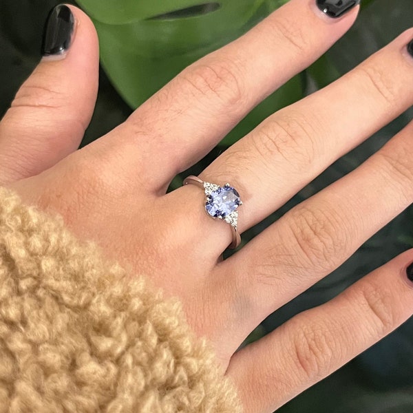 Echter ovaler Alexandritstein Ring, Juni Birthstone Ring, 925 Sterling Silber, Damen CZ Ringe, Geschenke für sie, Minimalistischer stapelbarer Ring