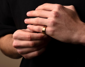Anello a fascia in oro da uomo personalizzato, anello a fascia in oro 18 carati da 8 mm, anello a fascia nuziale personalizzato, anello a fascia in oro per il mignolo, anello a fascia minimalista, anello a fascia semplice