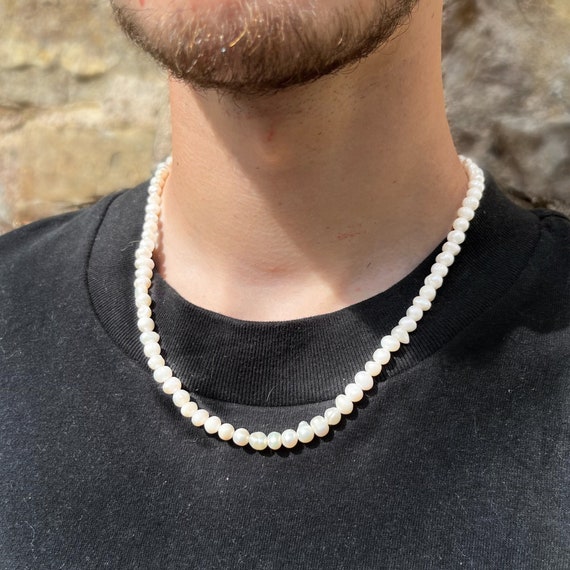 Mens Pearl Necklace With Stone Work | Mens pearl necklace, Traditional  indian jewellery, Stone work