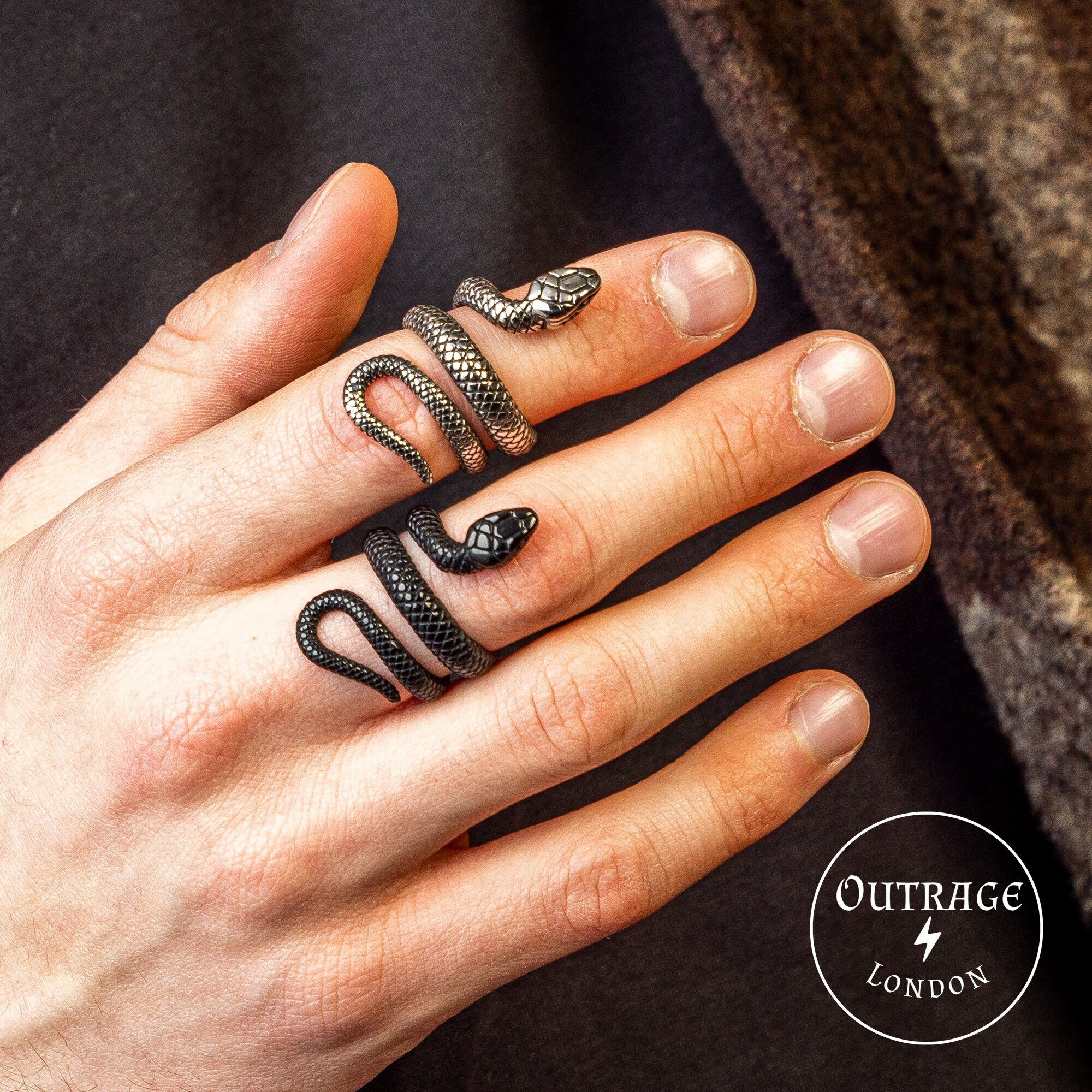 Snake head shop ring