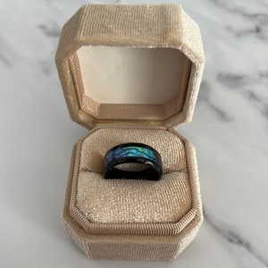 Zwarte abalone bandring Grieks patroon Bandring Heren en damesringen Roestvrij stalen ring sieraden Unisex ring heren dames sieraden afbeelding 2