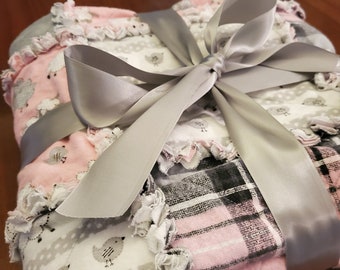 Cozy!! Pink and Gray Baby Quilt