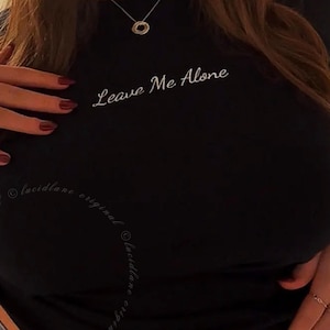 custom concert tee, Custom Embroidered Baby Tee, Cropped Slogan DIY Custom Text Y2K Tee Shirt, Personalized Baby Tee, Womens Custom Text, Embroidery Baby Tee