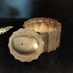 Scatola portaoggetti vintage incisa in argento placcato - Scatola portaoggetti in metallo floreale