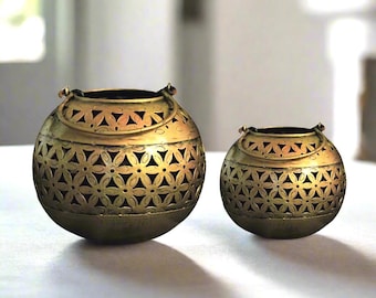 手作りの鉄製ティーライトホルダー（単品販売）