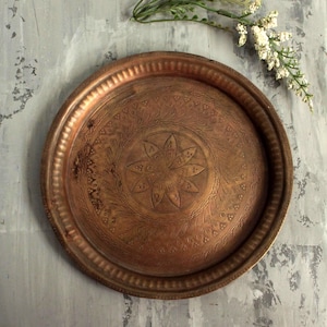 Vintage Brass Carved Plate (Diameter- 19.75 CM)