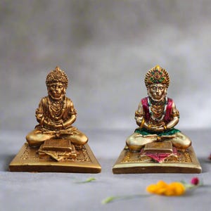 Handcrafted Resin Hanuman Statue: Golden Finish Hindu Idol, Rajasthan Art