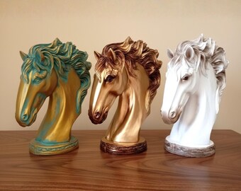 幸運の馬の頭の像 フィギュア 種馬 ギフト用品 家の装飾 本棚 抽象彫刻